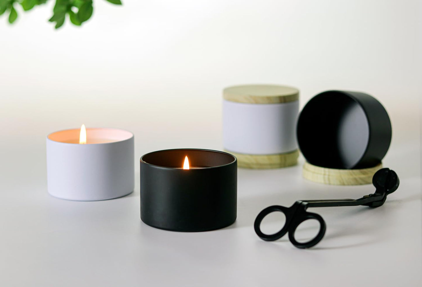 Aroparc Candle Tins 8oz with Lids, 24 Pack Seamless Candle Containers for Candle Making Supplies