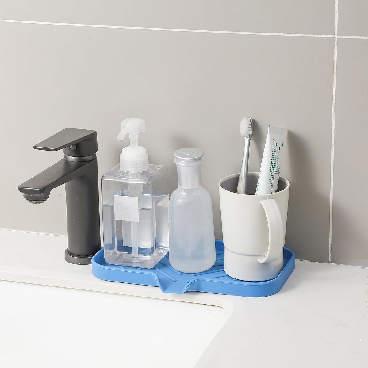Silicone Bathroom Soap Dishes with Drain Spout Bathroom and Kitchen Sink Organizer,Sponge