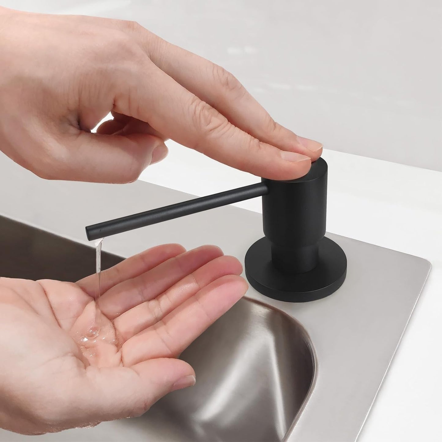 Matte Black All Brass Soap Dispenser for Kitchen Sink Countertop Sink Soap Dispenser 17 OZ Bottle