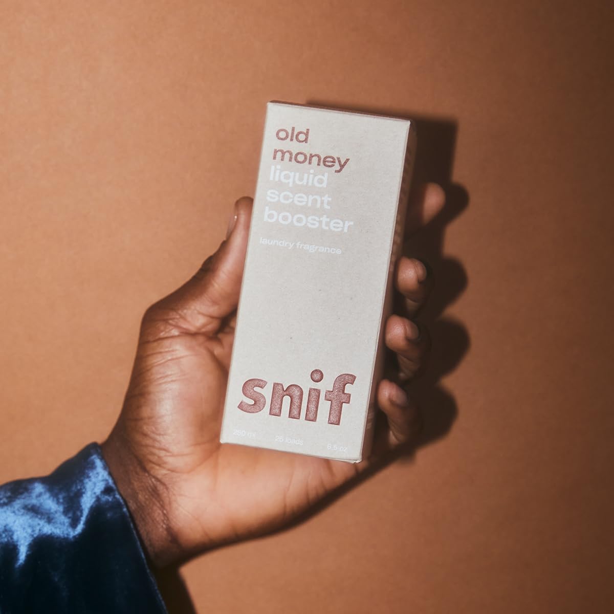 Snif Old Money Scent Booster, Rich and Cozy Scent, 25 Loads, Non-Irritating to Skin, Clean