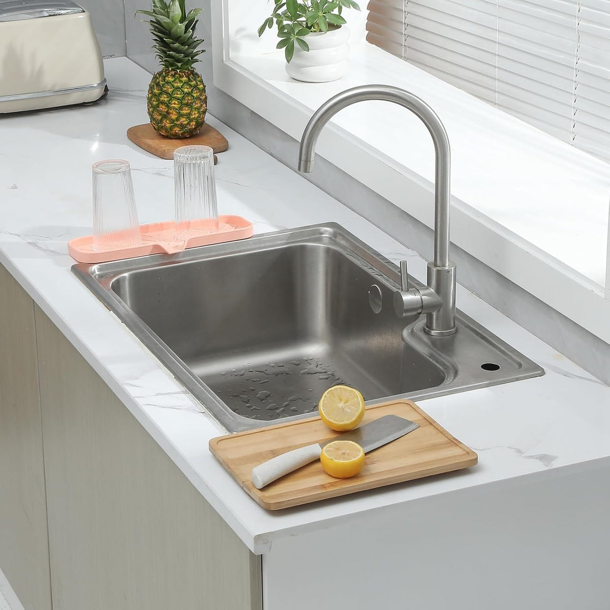 Silicone Bathroom Soap Dishes with Drain Spout-Bathroom and Kitchen Sink Organizer,Sponge