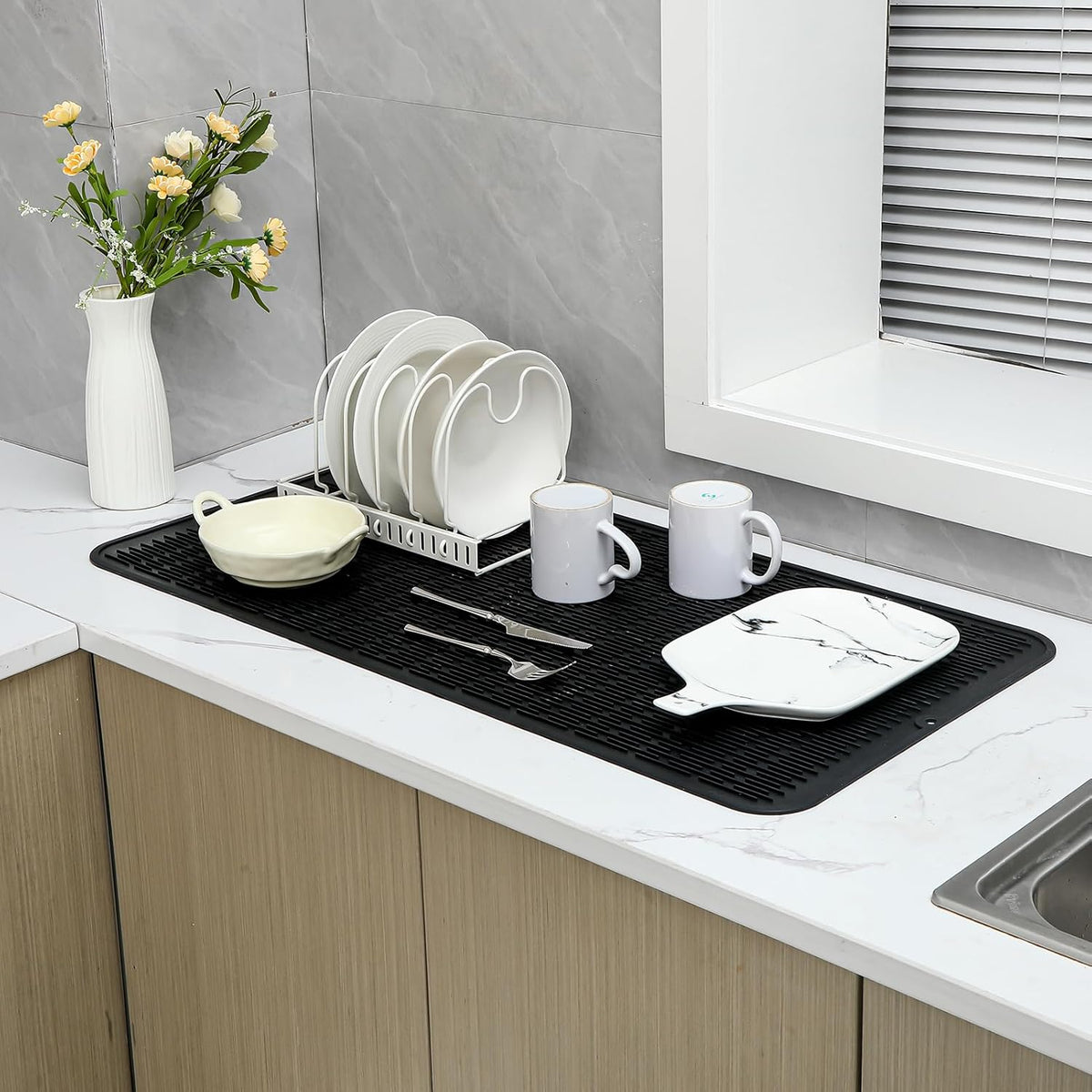 Silicone Dish Drying Mat for Multiple Usage,Easy clean,Eco-friendly,Heat-resistant Silicone Mat for