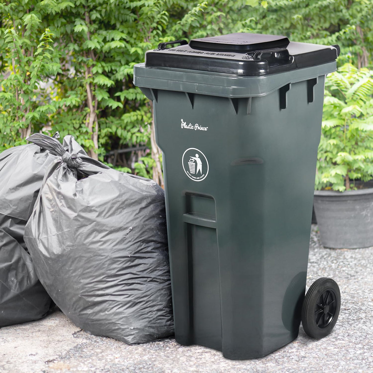 32 Gallon Trash Can with Wheels Outdoor Trash Can with Lid and Wheels Heavy-Duty Trash Bin for
