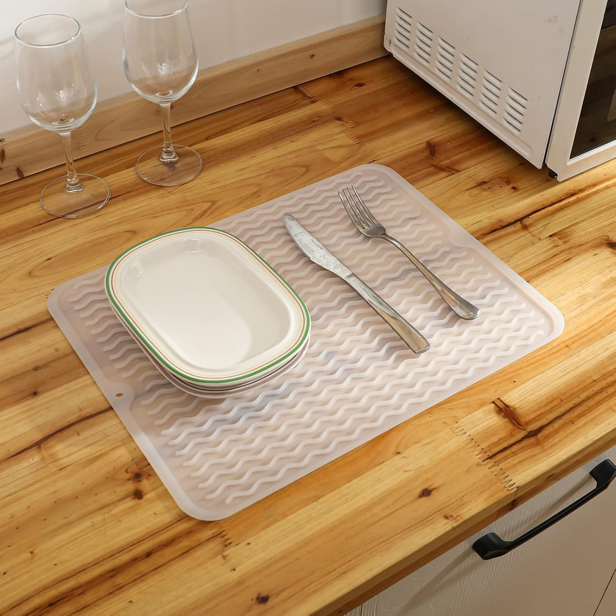 Silicone Dish Drying Mat for Multiple Usage,Easy clean,Eco-friendly,Heat-resistant Silicone Mat for