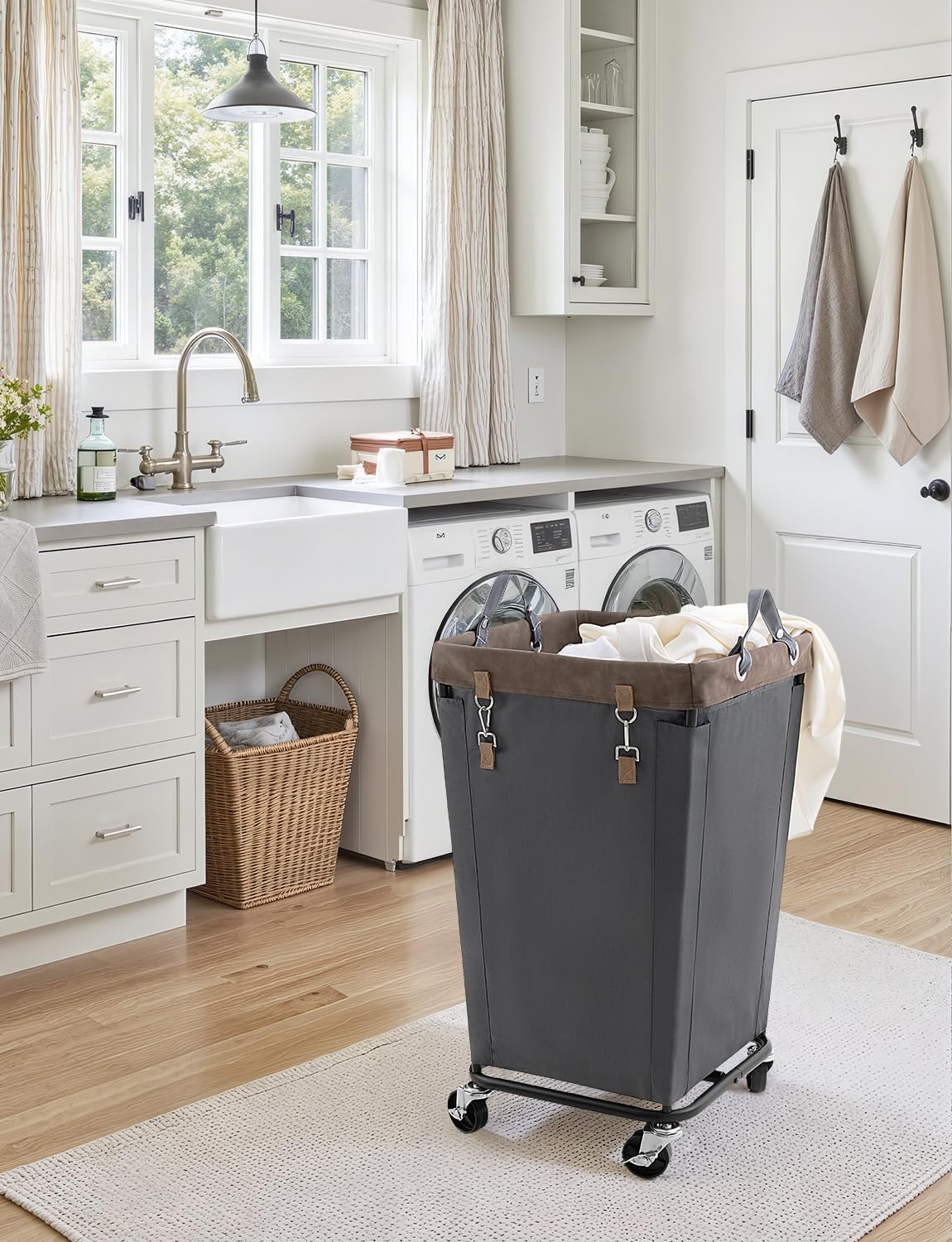 StorageWorks 160L Laundry Basket with Wheels, Large Rolling Hampers for Clothing Organizer, Dirty