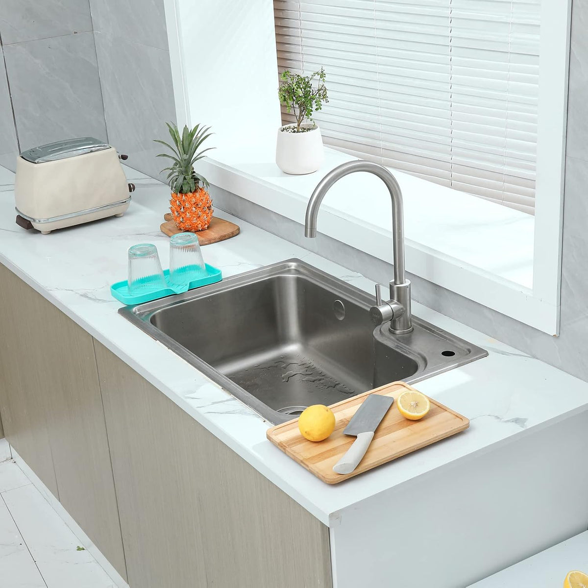 Silicone Bathroom Soap Dishes with Drain Spout-Bathroom and Kitchen Sink Organizer,Sponge