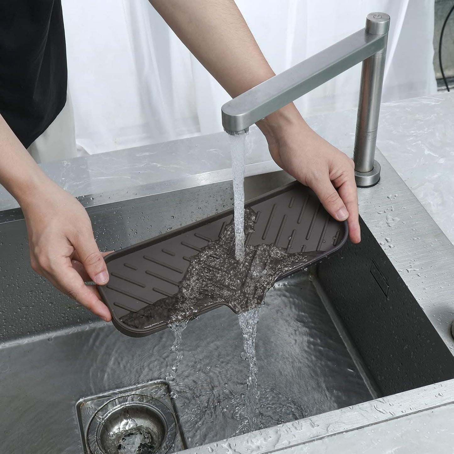 Silicone Bathroom Soap Dishes with Drain Spout-Bathroom and Kitchen Sink Organizer,Sponge