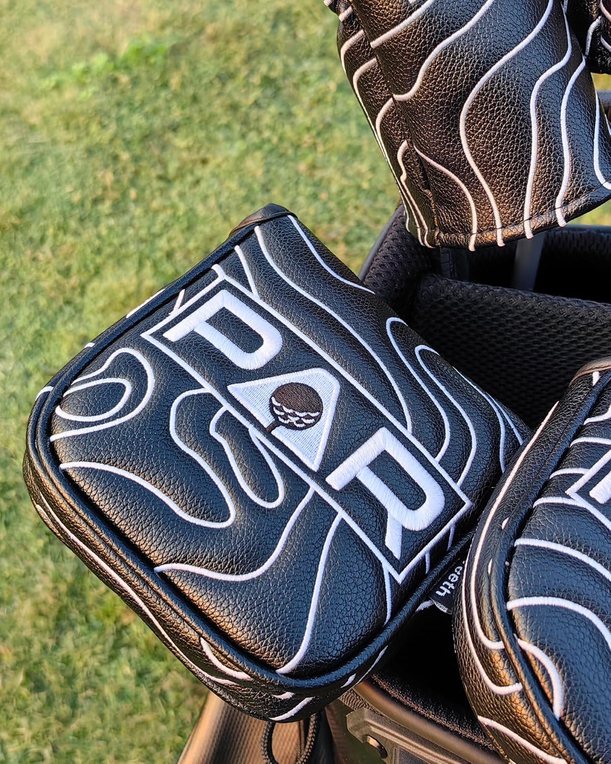Big Teeth Golf Club Covers Full Set Driver Headcover Fairway Wood Hybrid Golf Club Iron Head