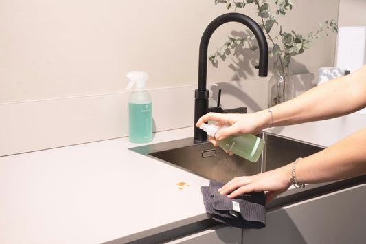 Reusable Cleaning Cloths vs. Paper Towels: Cost and Convenience Compared