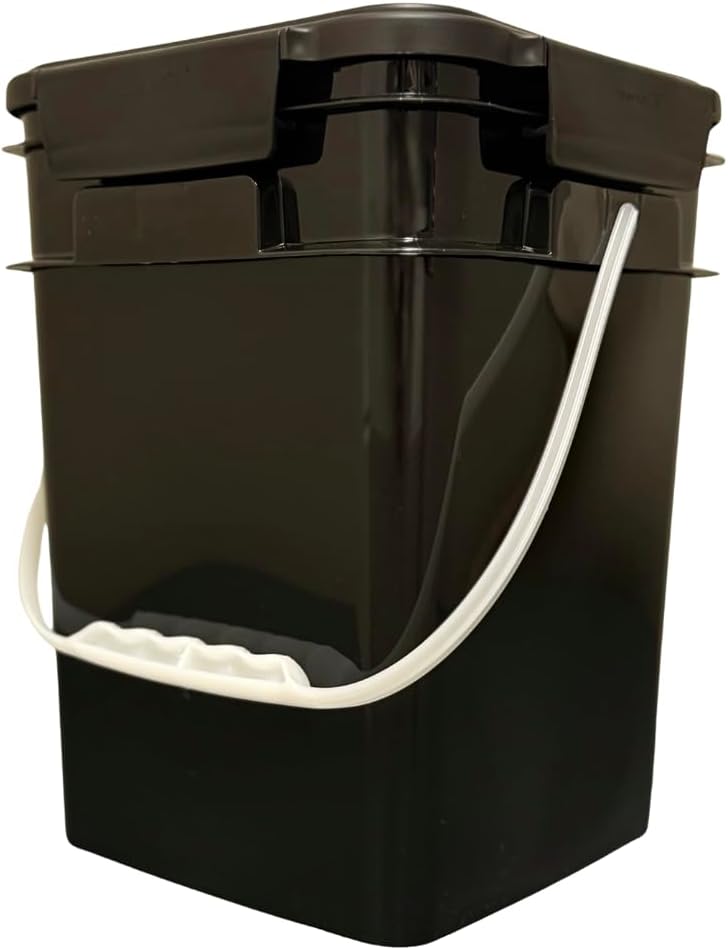 House Naturals 4 Gallon Square Food Grade Bucket Pail with Plastic Handles and Lid (Pack of 3) Made