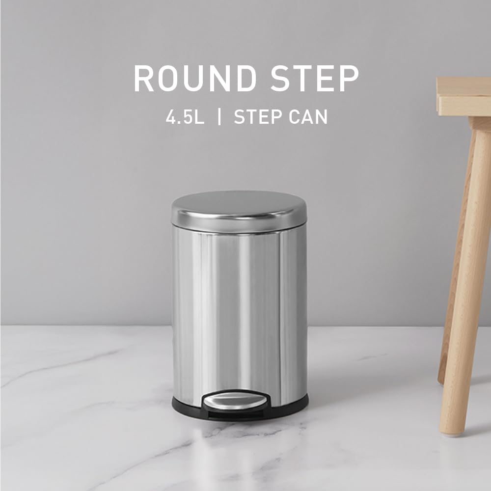 simplehuman Round Step Can, 4.5L / 1.2 Gallon Compact Bathroom Trash Can, 150,000-Step Pedal, Lid