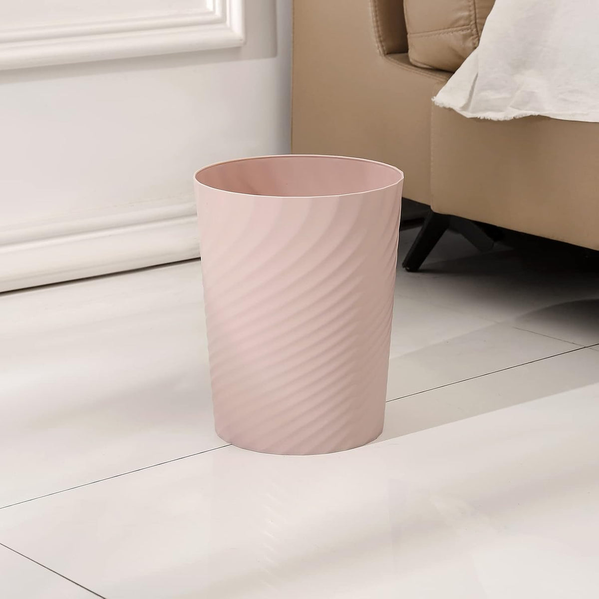 UUJOLY Plastic Trash Can Wastebasket, Garbage Container Basket for Bathrooms, Kitchens, Offices