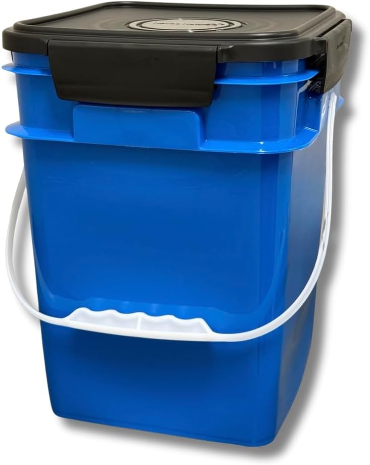 House Naturals 4 Gallon Square Food Grade Bucket Pail with Plastic Handles and Lid (Pack of 3) Made
