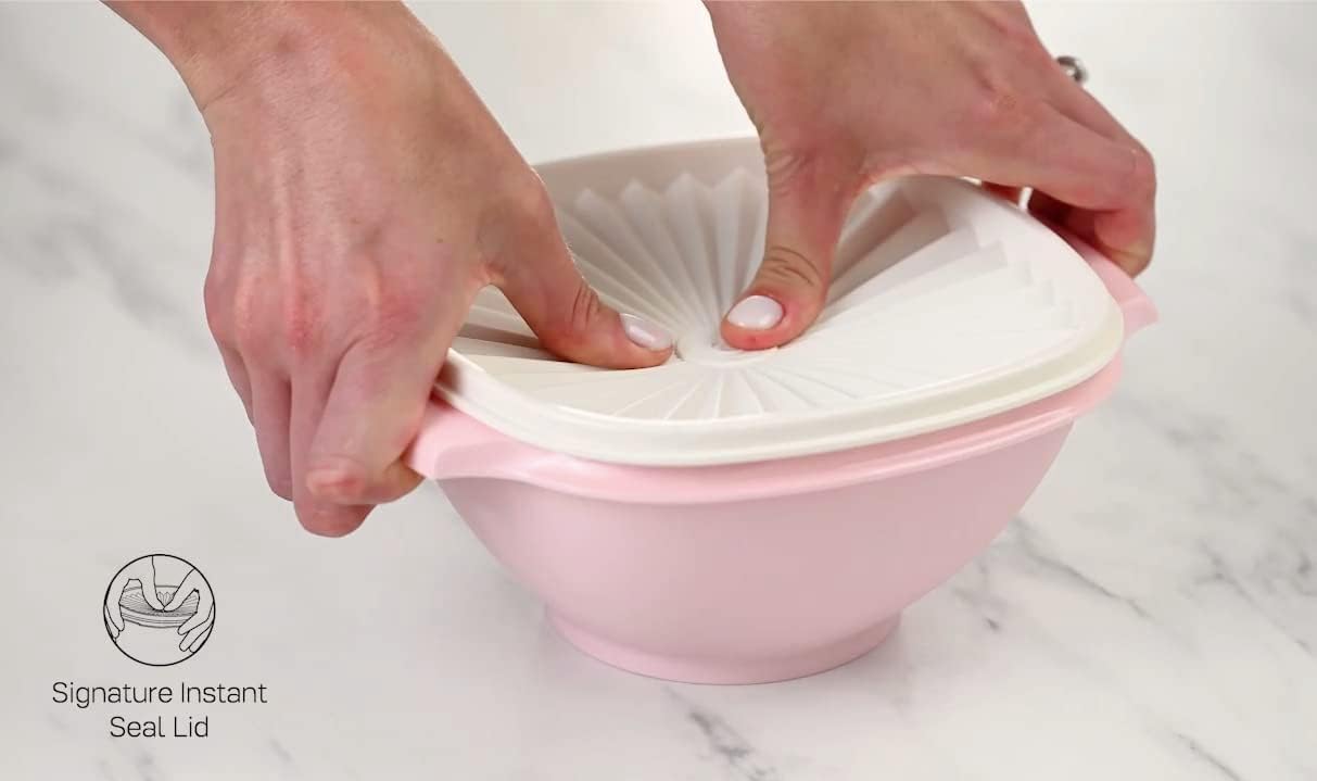Tupperware Heritage Collection 7.6 Cup Cookie Canister, Vintage Light Pink Color, Dishwasher Safe