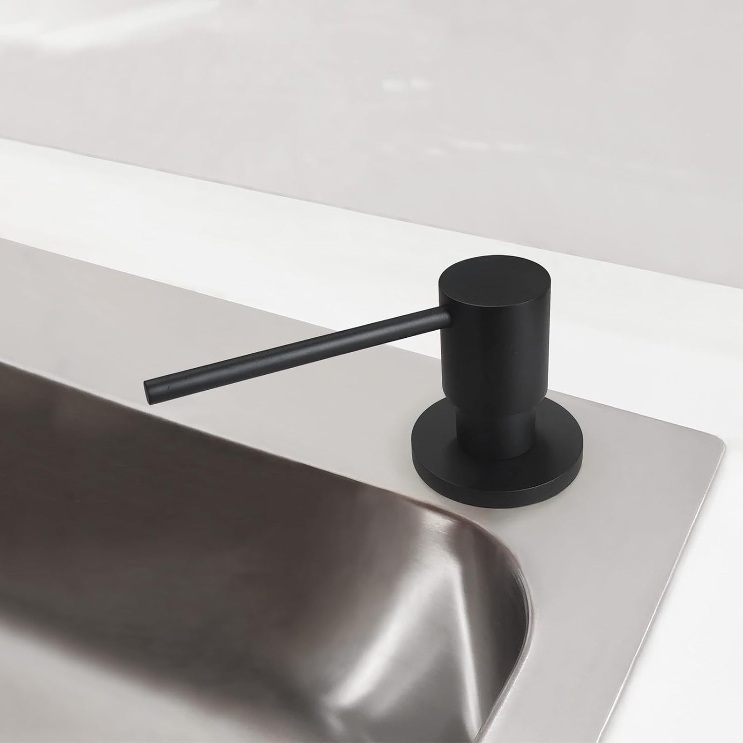 Matte Black All Brass Soap Dispenser for Kitchen Sink Countertop Sink Soap Dispenser 17 OZ Bottle