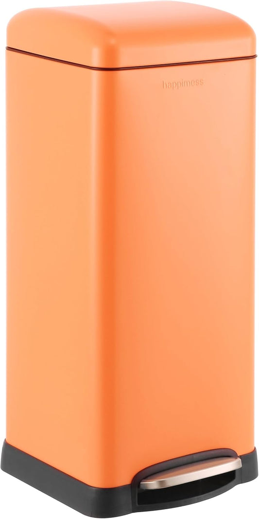 happimess HPM1007G Betty Retro 8-Gallon Step-Open Trash Can, Fingerprint Resistant, Modern