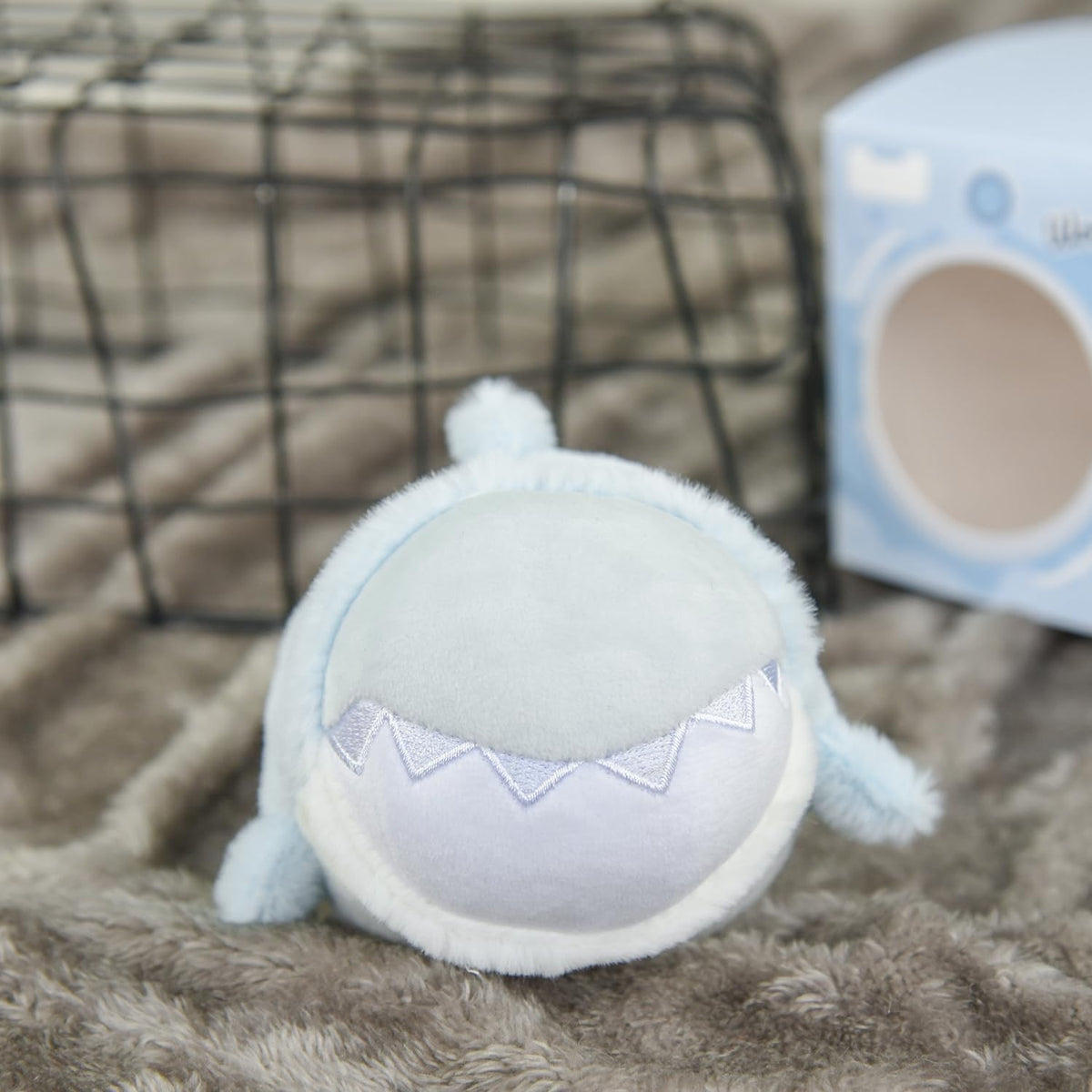 XL Size Wool Dryer Balls 6 Pack- Over 2000 Loads,Whale Shark Appearance,100% Pure New Zealand