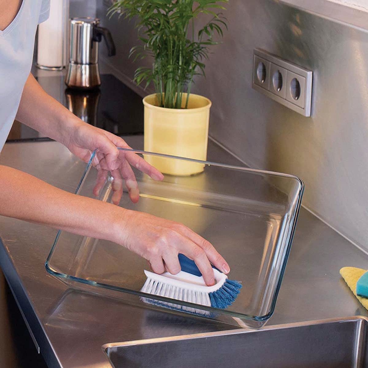 Unger Cookware and Bakeware Dish Scrubbing Brush with Scraper, Kitchen and Dish Washing Scrubber