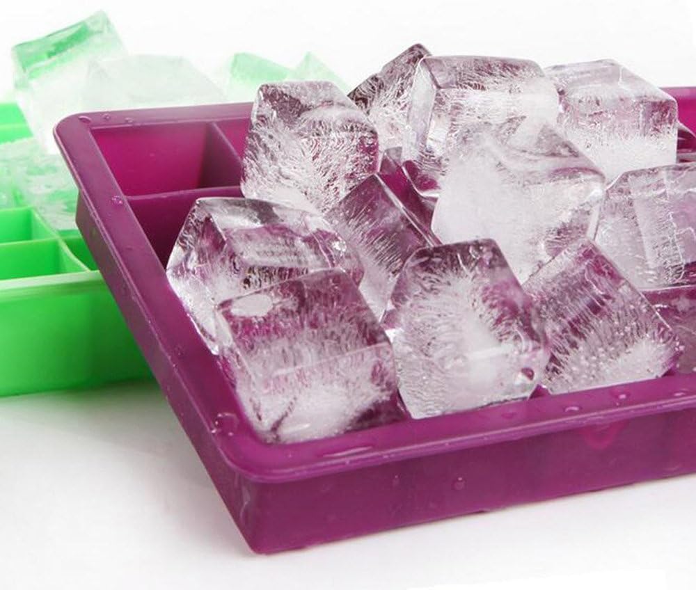 Ice Cube Tray, Silicone Square Ice Trays Easy Release Stackable Ice Cube Mold with Removable Lid
