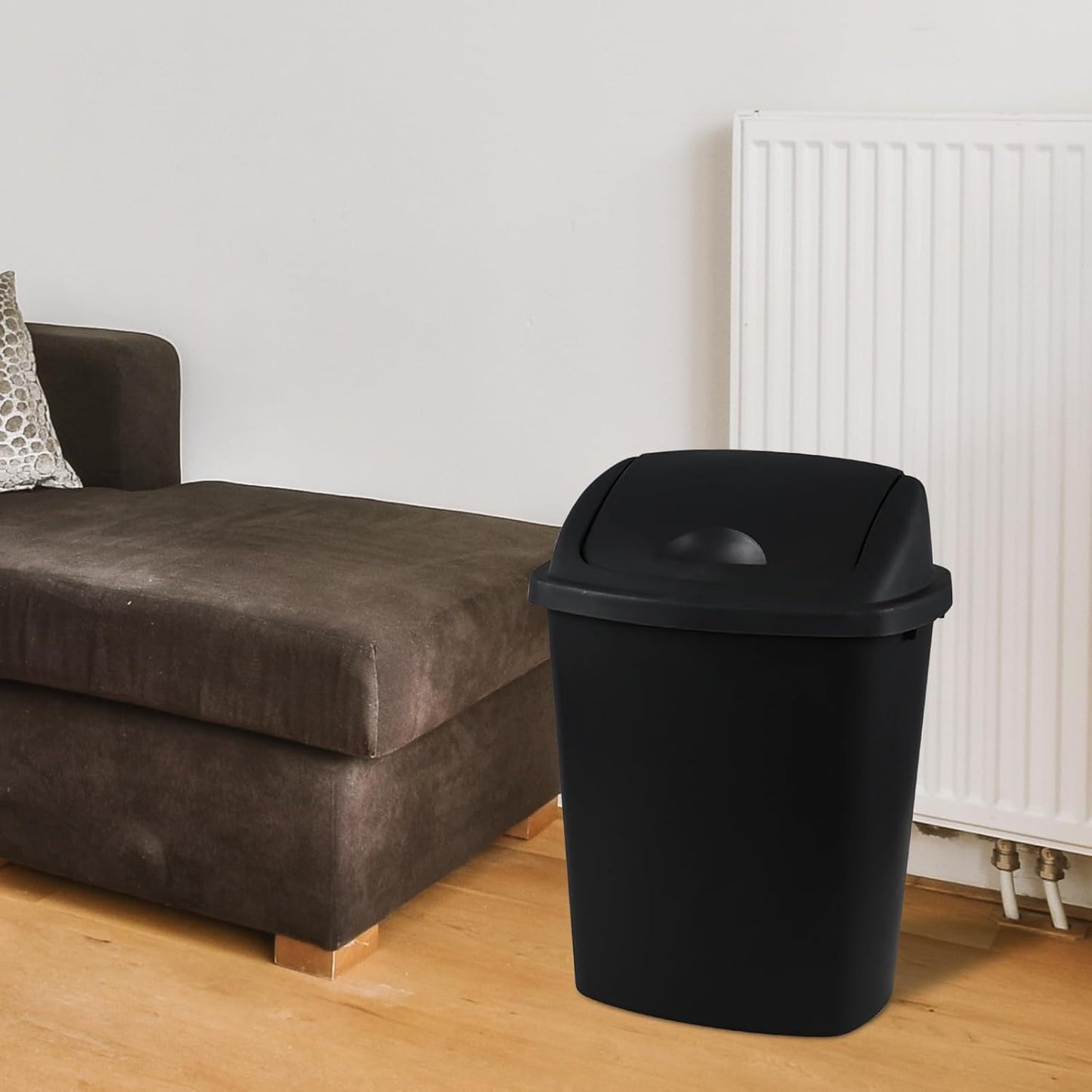 Teyyvn 6 Gallon Plastic Flip Lid Trash Can for Kitchen, Black Plastic Garbage Bin with Swing Lid