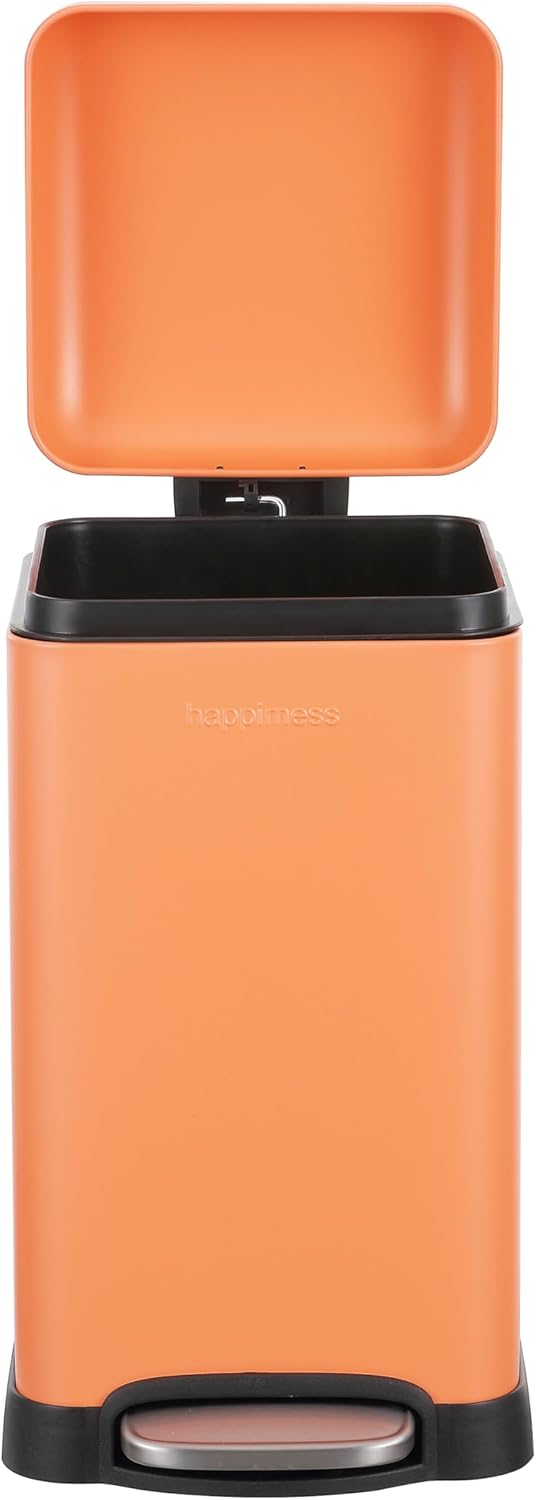 happimess HPM1012K Betty Retro Mini 3.2-Gallon Step-Open Trash Can, Carrot Cake,with Soft-Close