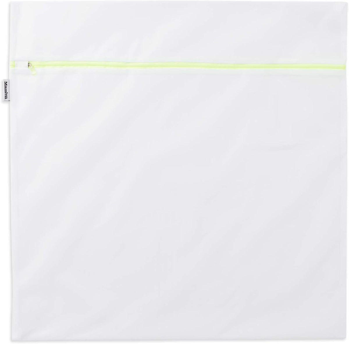 Mesh Laundry Bag for Delicates, Wash Bag for Underwear and Lingerie, Makeup Organizer Bag (1 Large)
