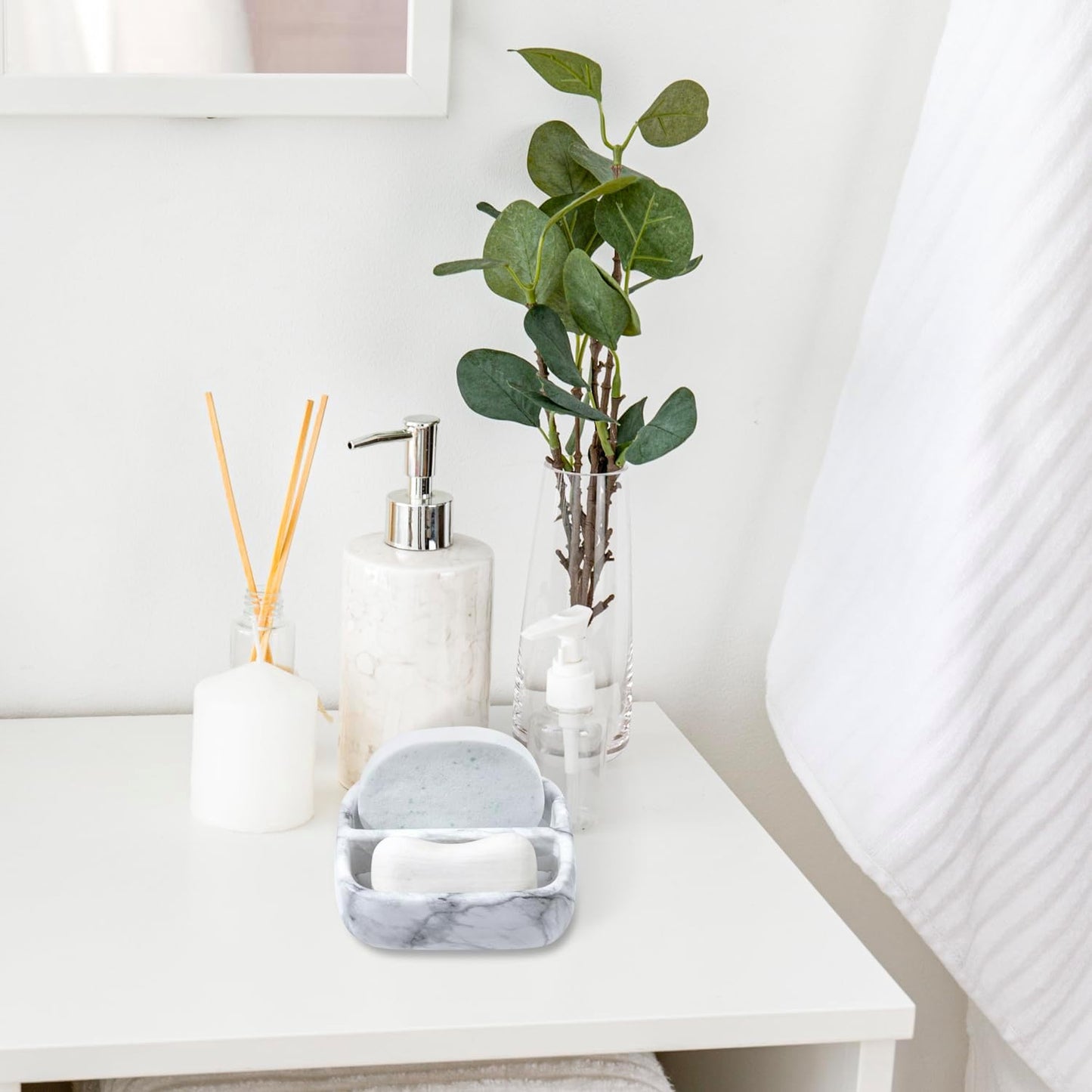 MyGift 5.4 Inch Deluxe Modern White Marble Pattern Resin Double Sponge Holder, Kitchen Sink