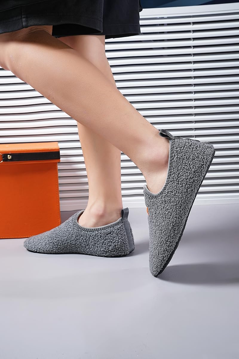 QZKDM Lightweight Slip on Grip Indoor House Slippers Barefoot Non Slip Home Exercise Yoga Shoes for