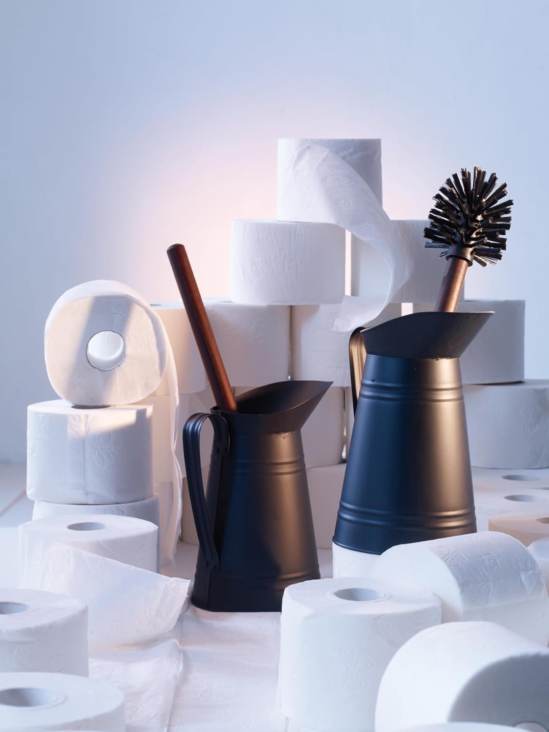 REDECKER Nylon Toilet Brush with Dark Coated Metal Holder, Oiled Thermowood Handle, Replaceable