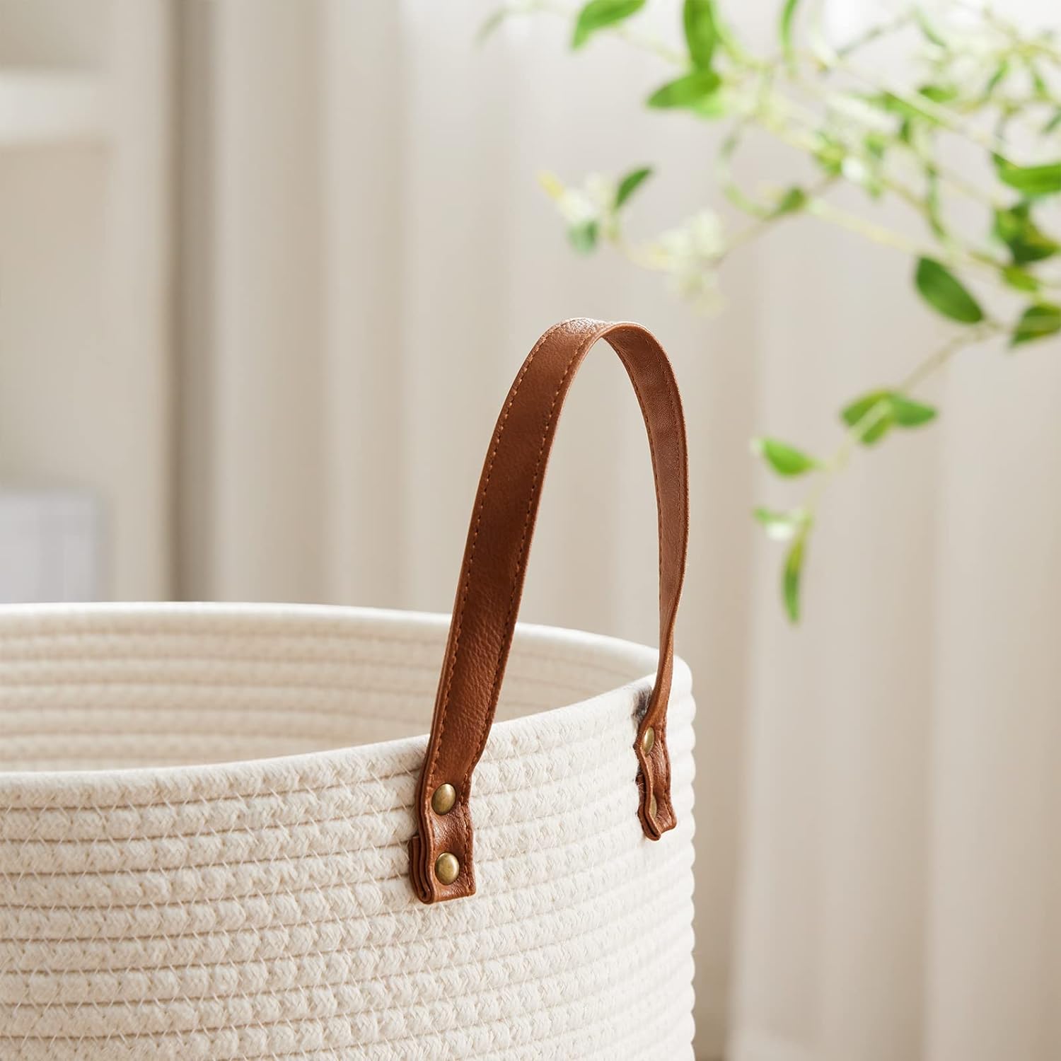 VIPOSCO Tall Laundry Basket, Large Dirty Clothes Hamper with Leather Handle, Woven Rope Storage