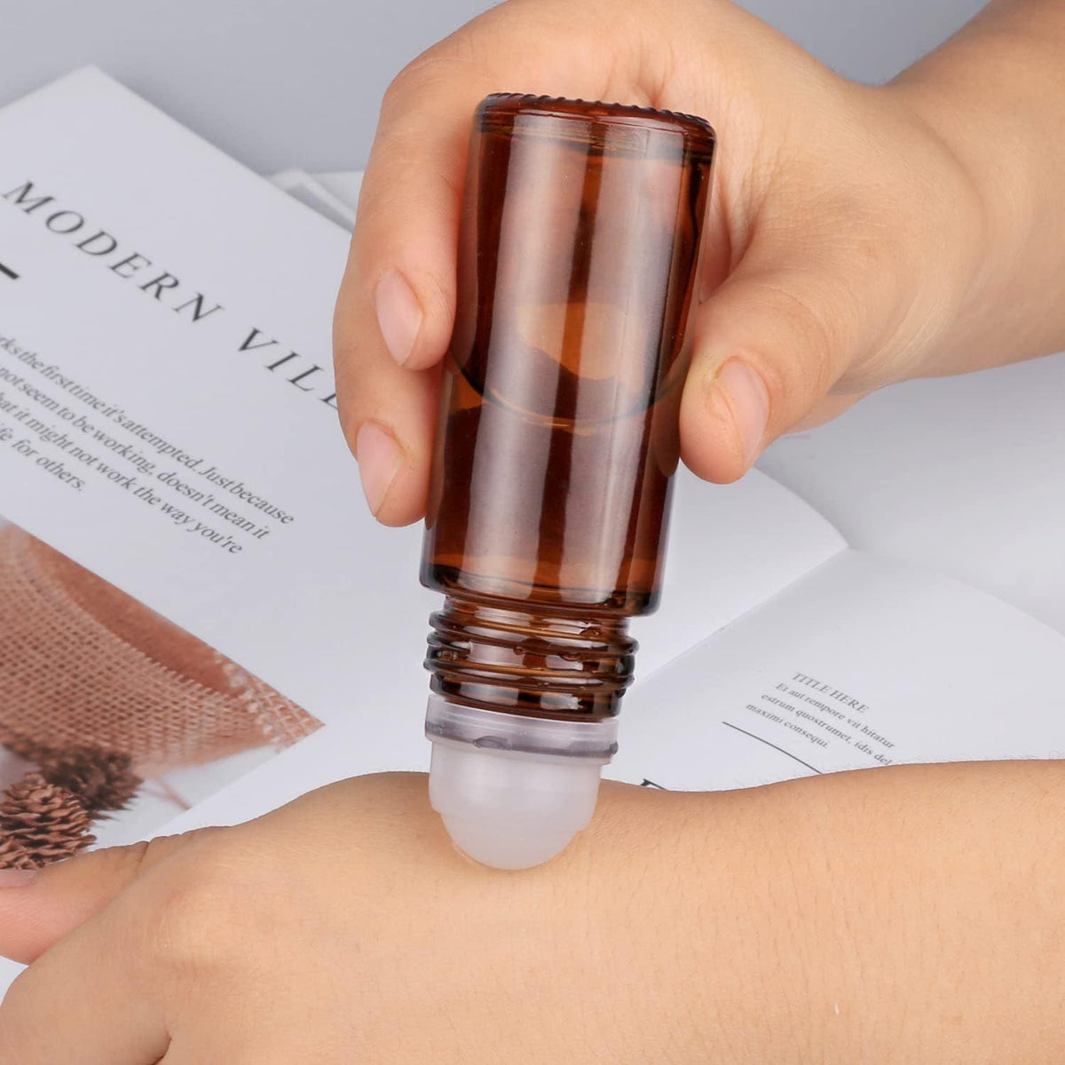 2Pcs Brown Glass Essential Oil Roller Bottles Refillable Roll on Bottles Empty Deodorant Bottle