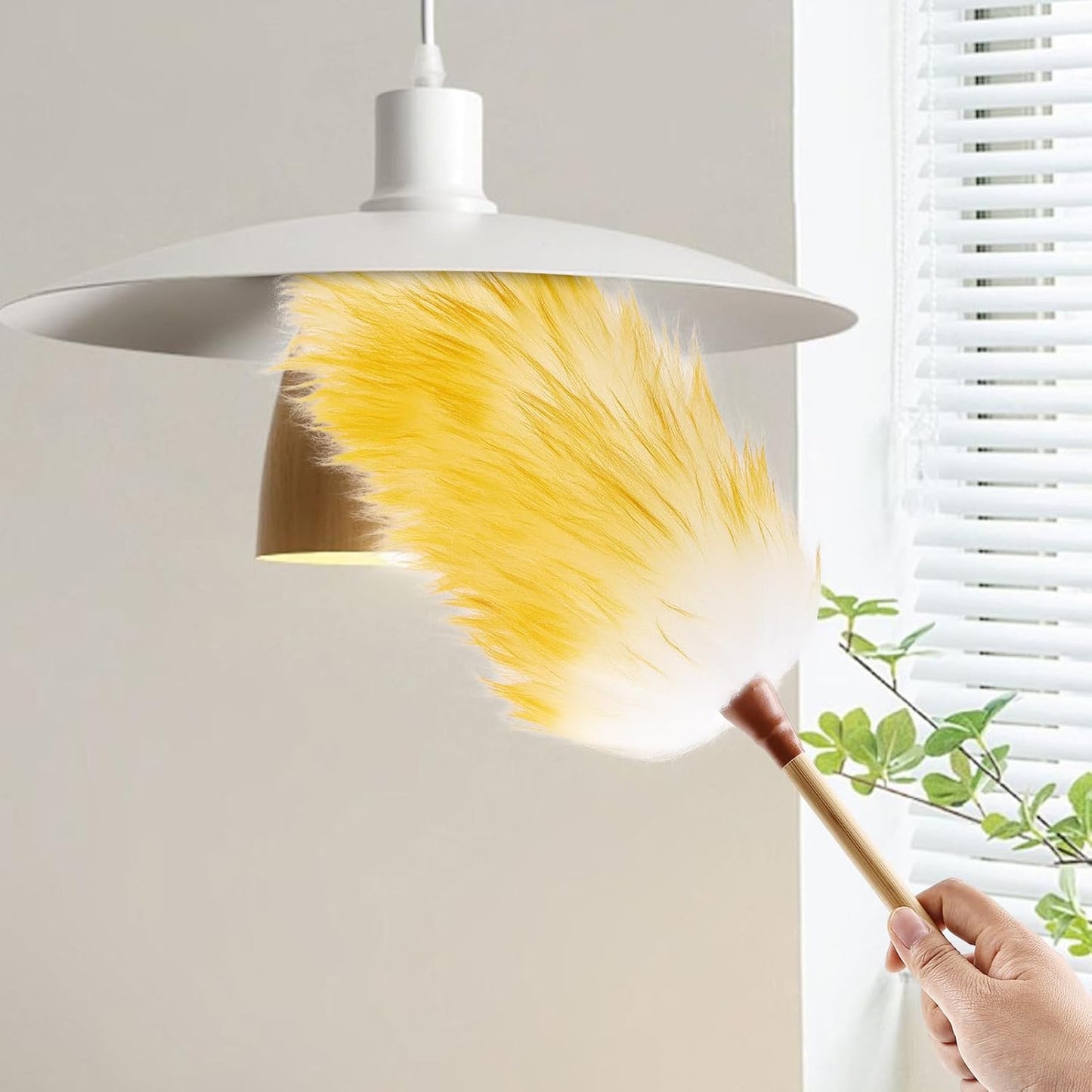 Natural Lambswool Duster 20 Inch Handheld with Wooden Handle Duster Dusting Tool for Blinds