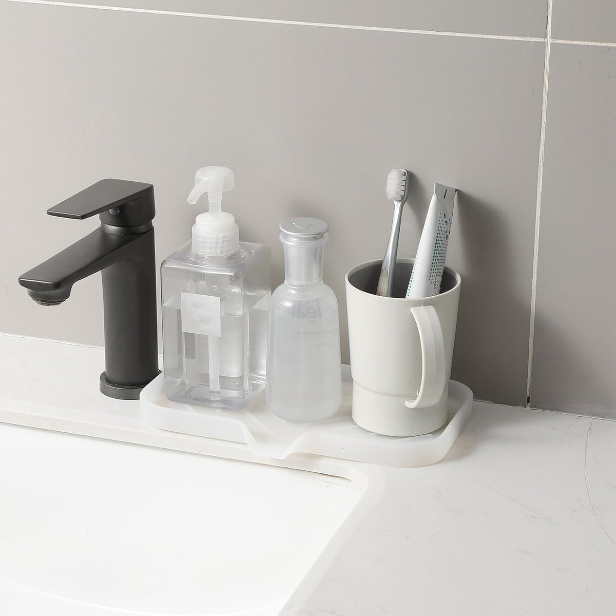 Silicone Bathroom Soap Dishes with Drain Spout-Bathroom and Kitchen Sink Organizer,Sponge