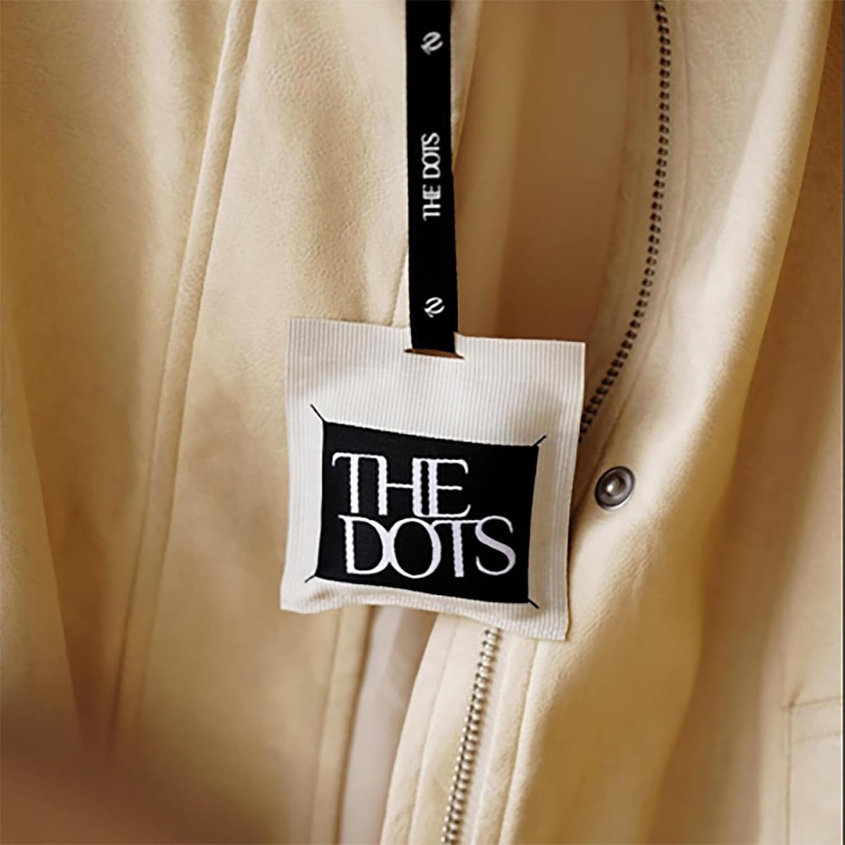THEDOTS Series Car Air Freshener with 2 Adjustable Ribbons for Car Rearview Mirror, Frosted Ebony