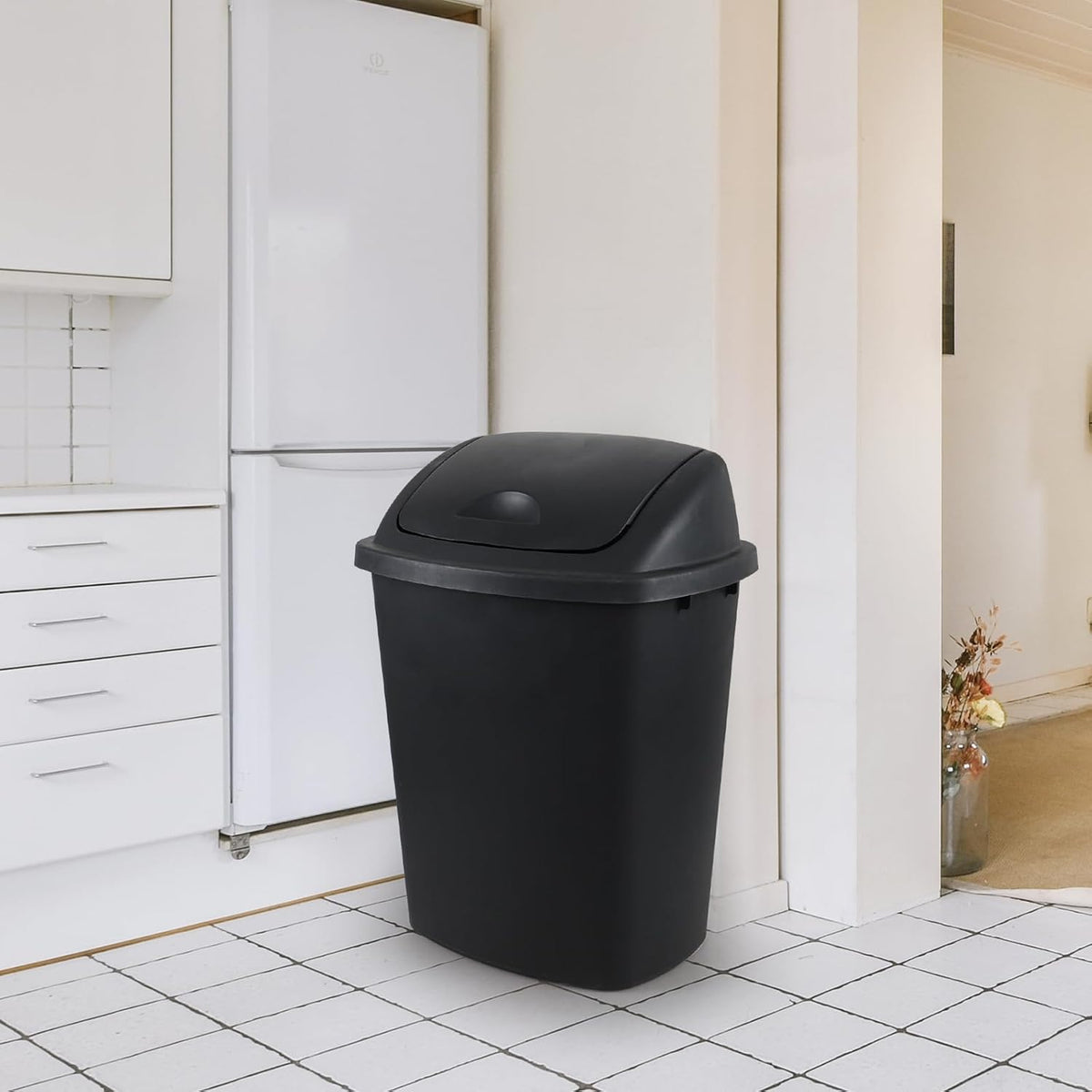 10 Gallon / 40 L Swing Lid Kitchen Trash Can, 4-Pack, Office, College, Classroom Garbage Bins