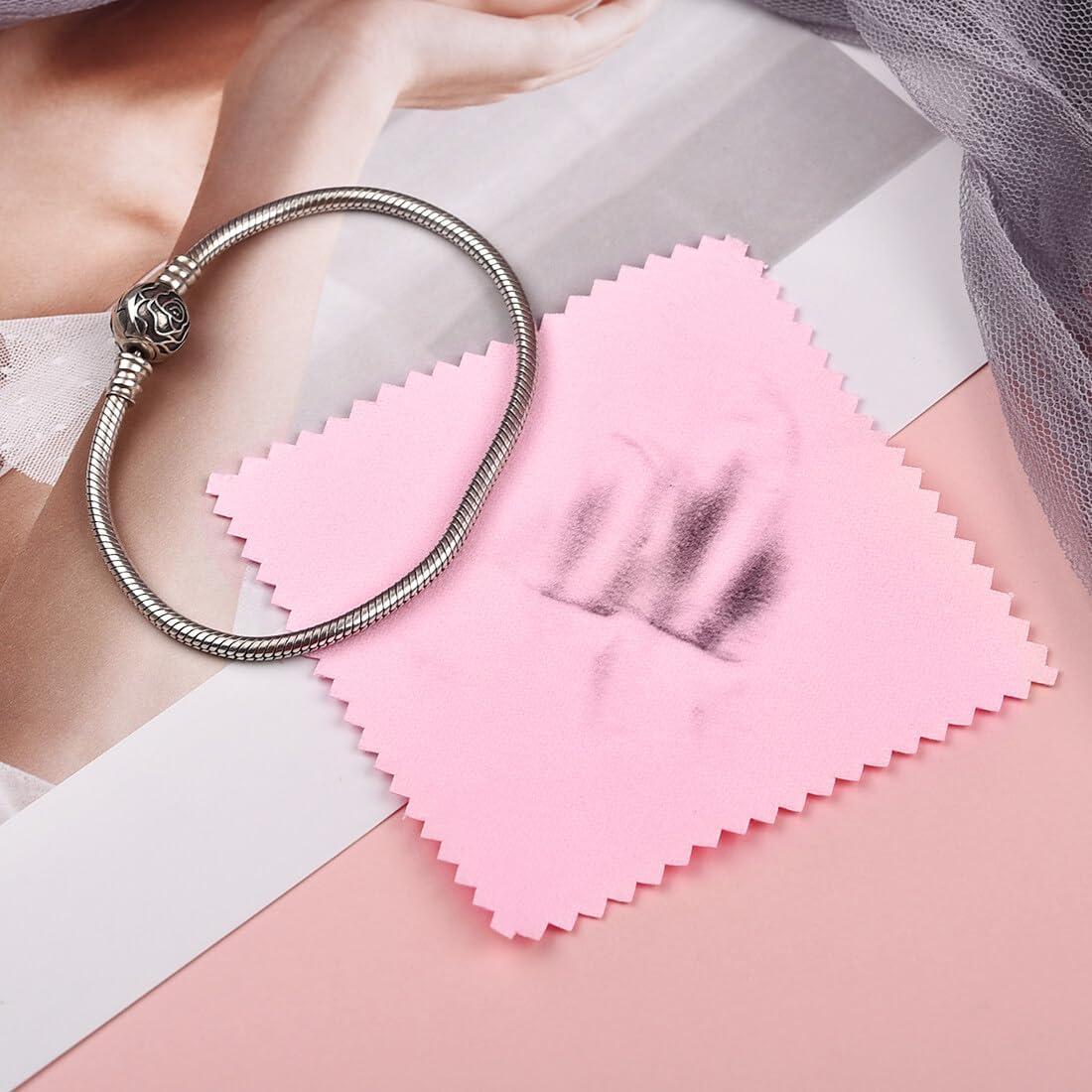 SEVENWELL 100pcs Jewelry Cleaning Cloth Pink Polishing Cloth for Sterling Silver Gold Platinum