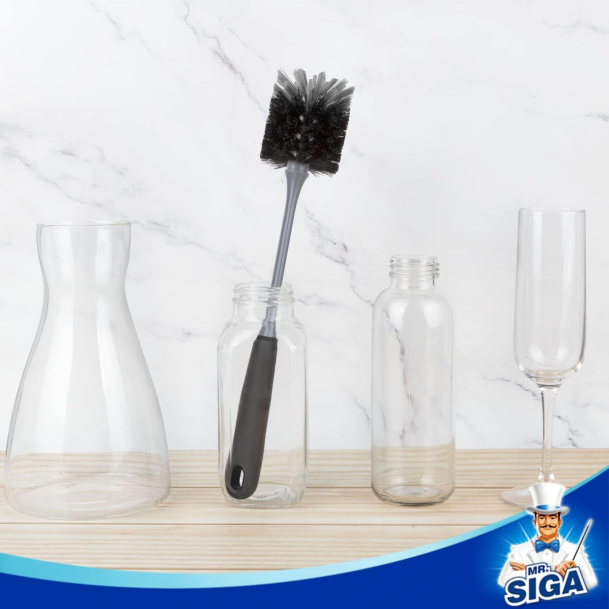 MR.SIGA Long Handle Bottle Brush, Flexible Scrub Brush for Water Bottles, Glasswares, Mugs, Black