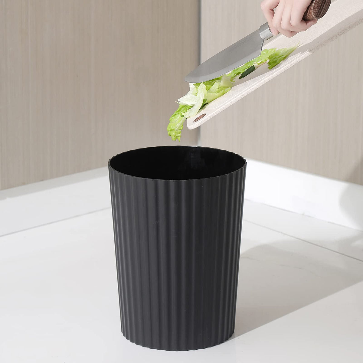 JiatuA Small Trash Can Plastic Wastebasket Round Garbage Container Bin for Bathroom, Kitchen