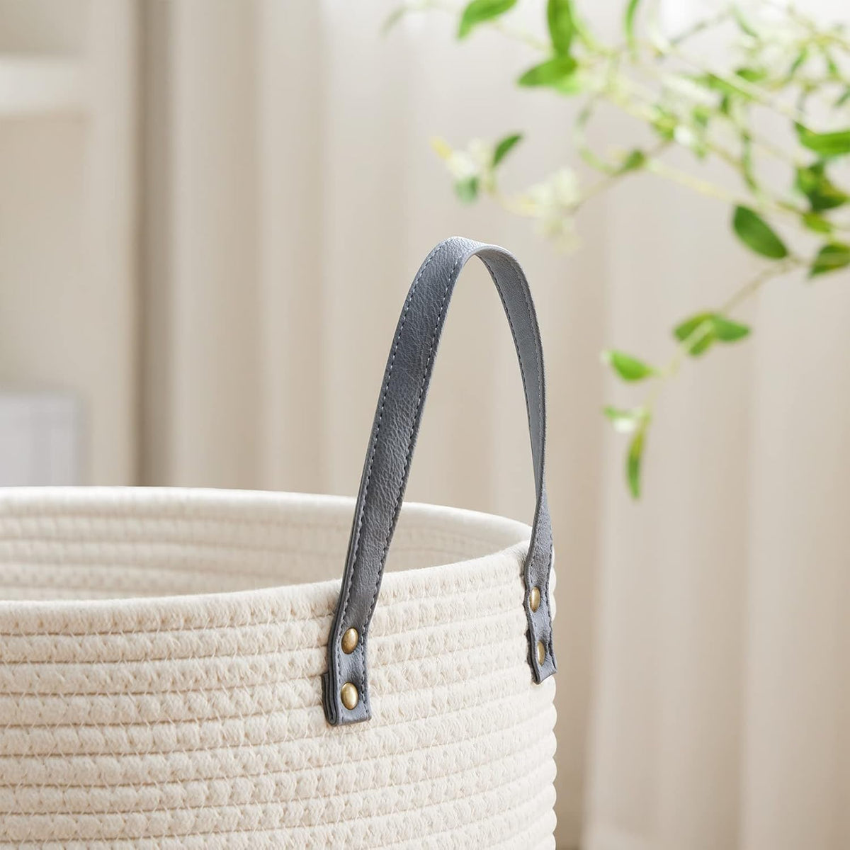 VIPOSCO Tall Laundry Basket, Large Dirty Clothes Hamper with Leather Handle, Woven Rope Storage