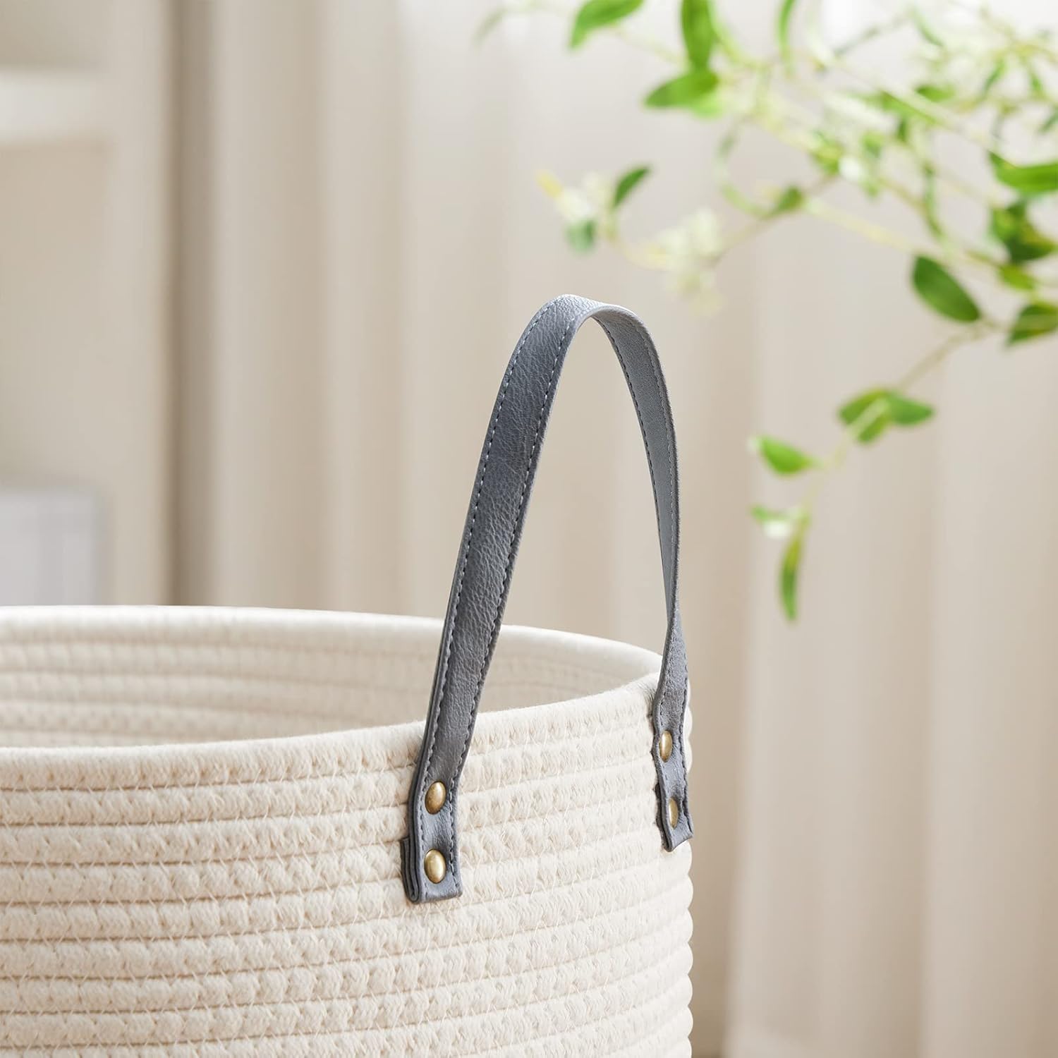 VIPOSCO Tall Laundry Basket, Large Dirty Clothes Hamper with Leather Handle, Woven Rope Storage