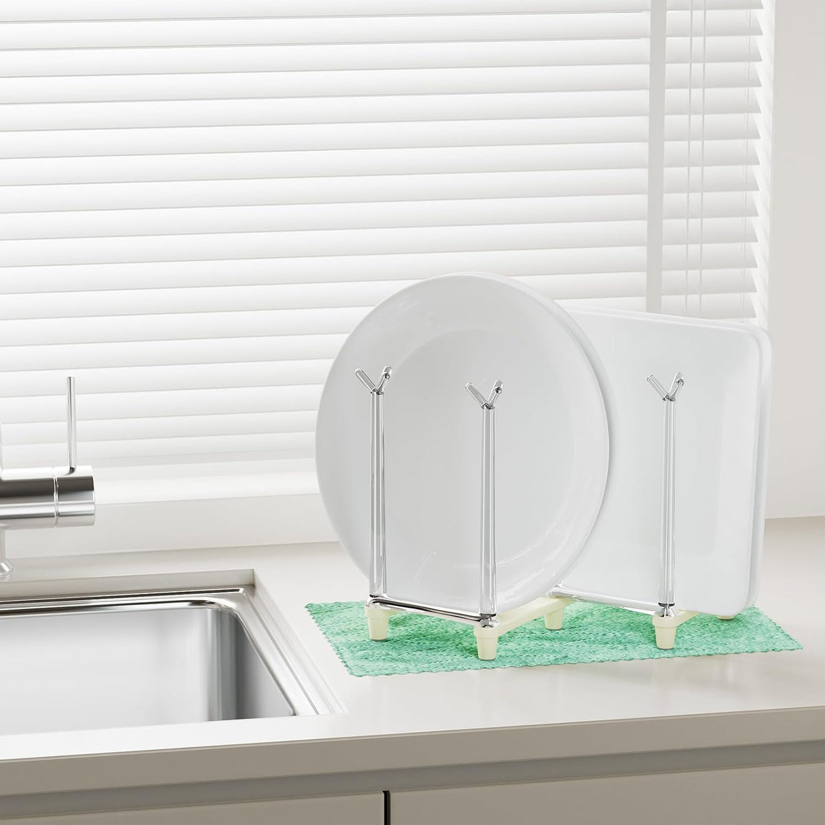 Marbrasse Retractable Cup Drying Rack, Drinking Glass and Sports Bottle Drainer Stand, Plastic Bag