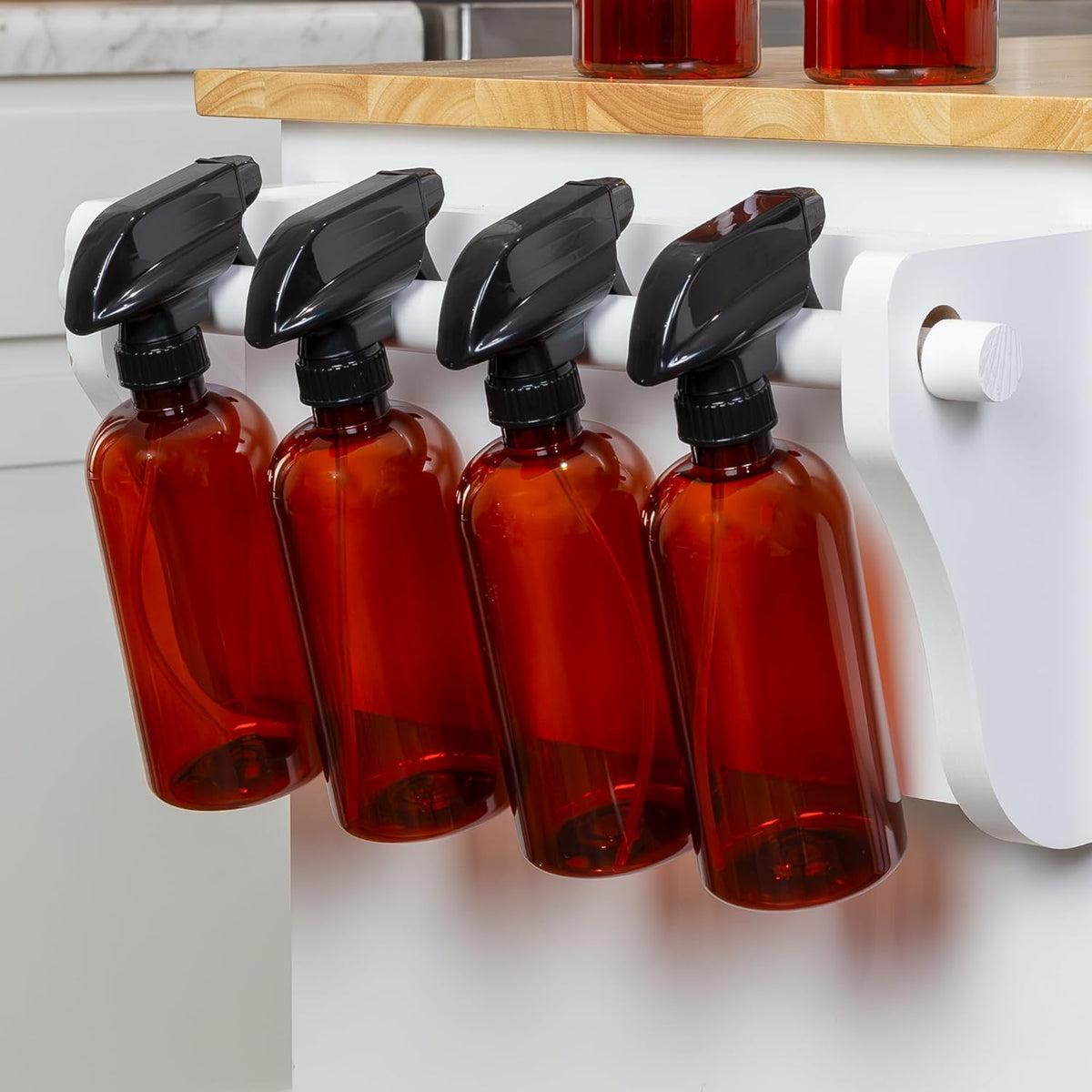 Cornucopia Brands 16oz Amber PLASTIC Spray Bottles w/Heavy Duty Mist & Stream Sprayers & Chalkboard