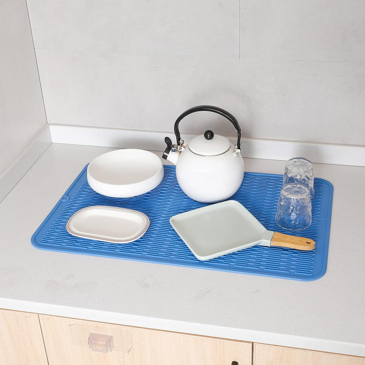 Silicone Dish Drying Mat for Multiple Usage,Easy clean,Eco-friendly,Heat-resistant Silicone Mat for