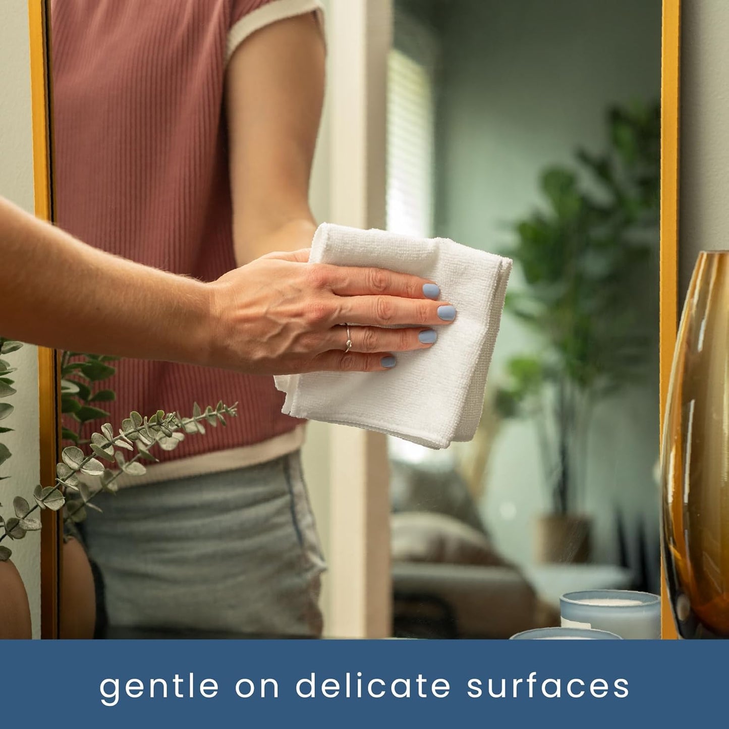 S&T INC. 50 Pack Microfiber Cleaning Cloth, Bulk Towels for Home, Reusable Microfiber Towels for