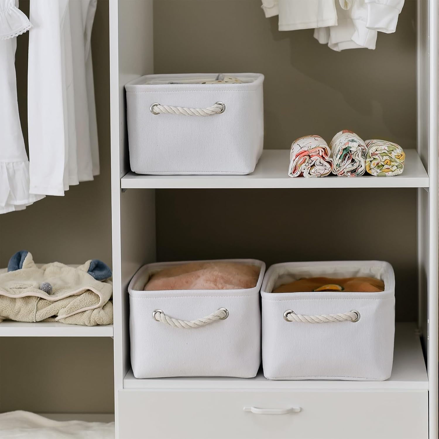 TheWarmHome Decorative Basket for Organizing - Medium-1Pack 13.8L*9.8W*6.7H Rectangular Fabric