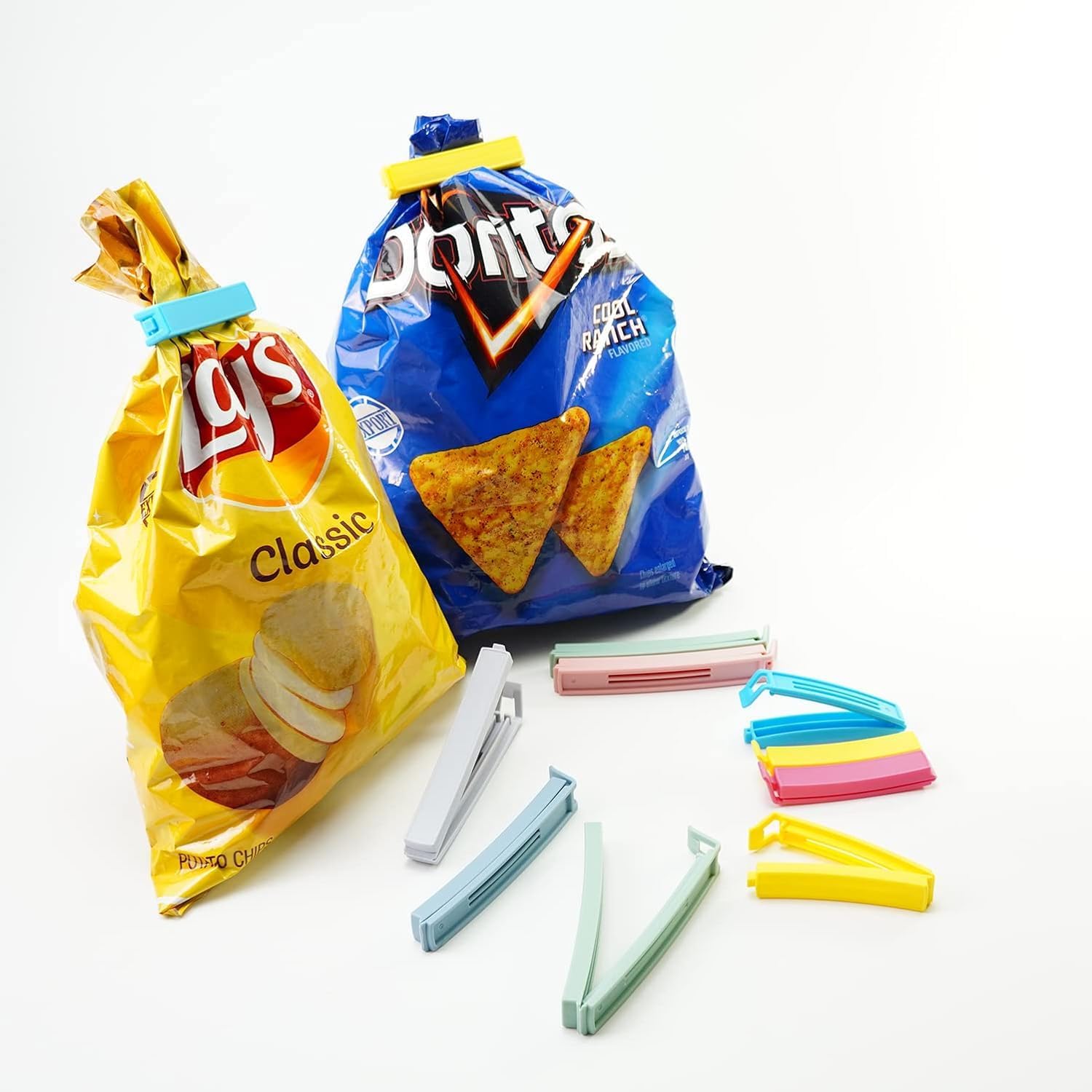 32 PCS Plastic Chip Clips for Food Packages, Curved Design Sealing Bag Clips for Food, Kitchen and