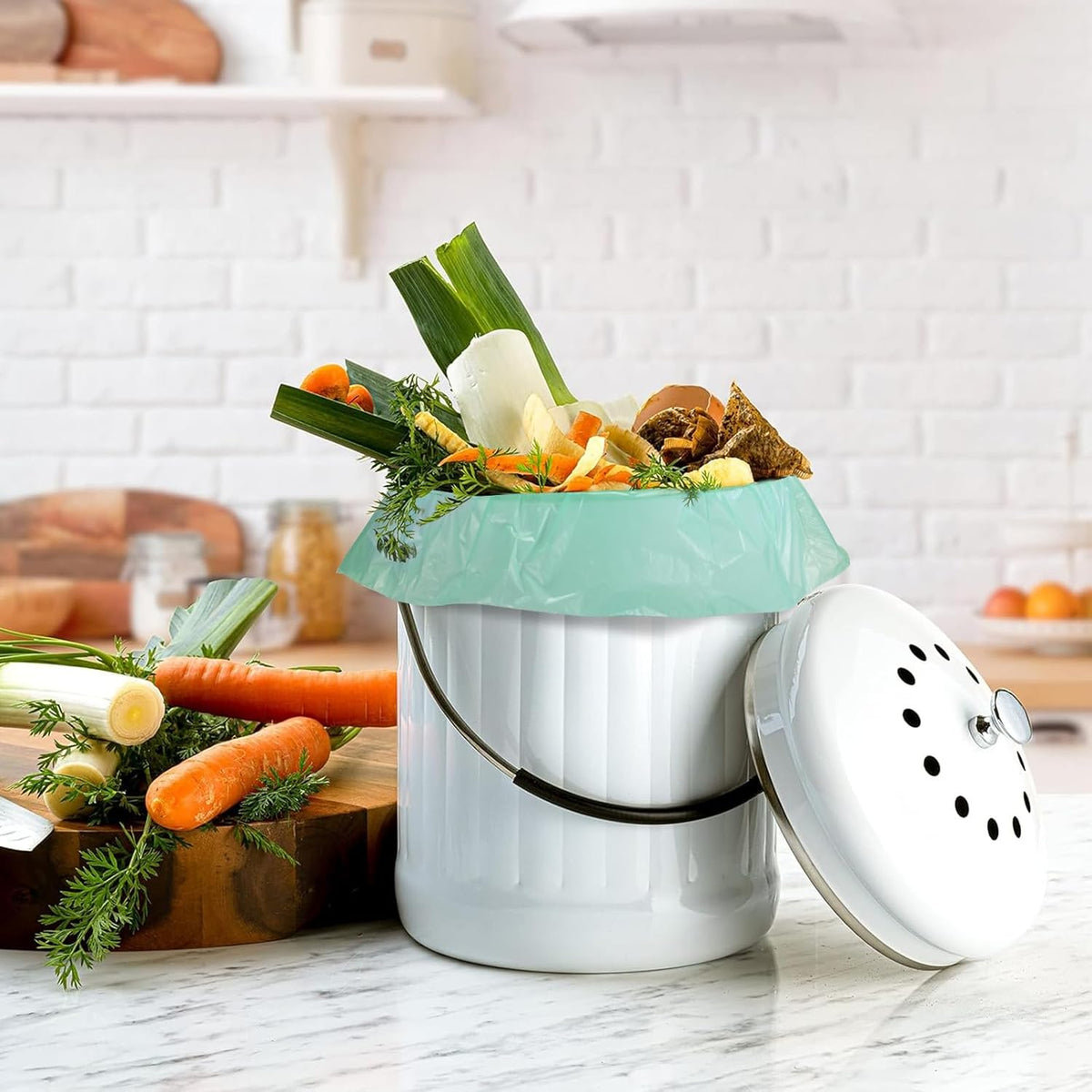 200 Counts AYOTEE Mini Trash Bags,1.2 Gallon Small Compostable Trash Bags,Strong Unscented Compost