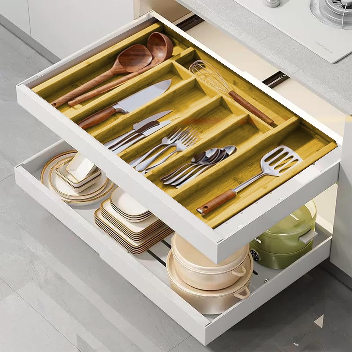 Kitchen Bamboo Silverware Drawer Organizer - Expandable Utensil Organizer for Flatware, Adjustable