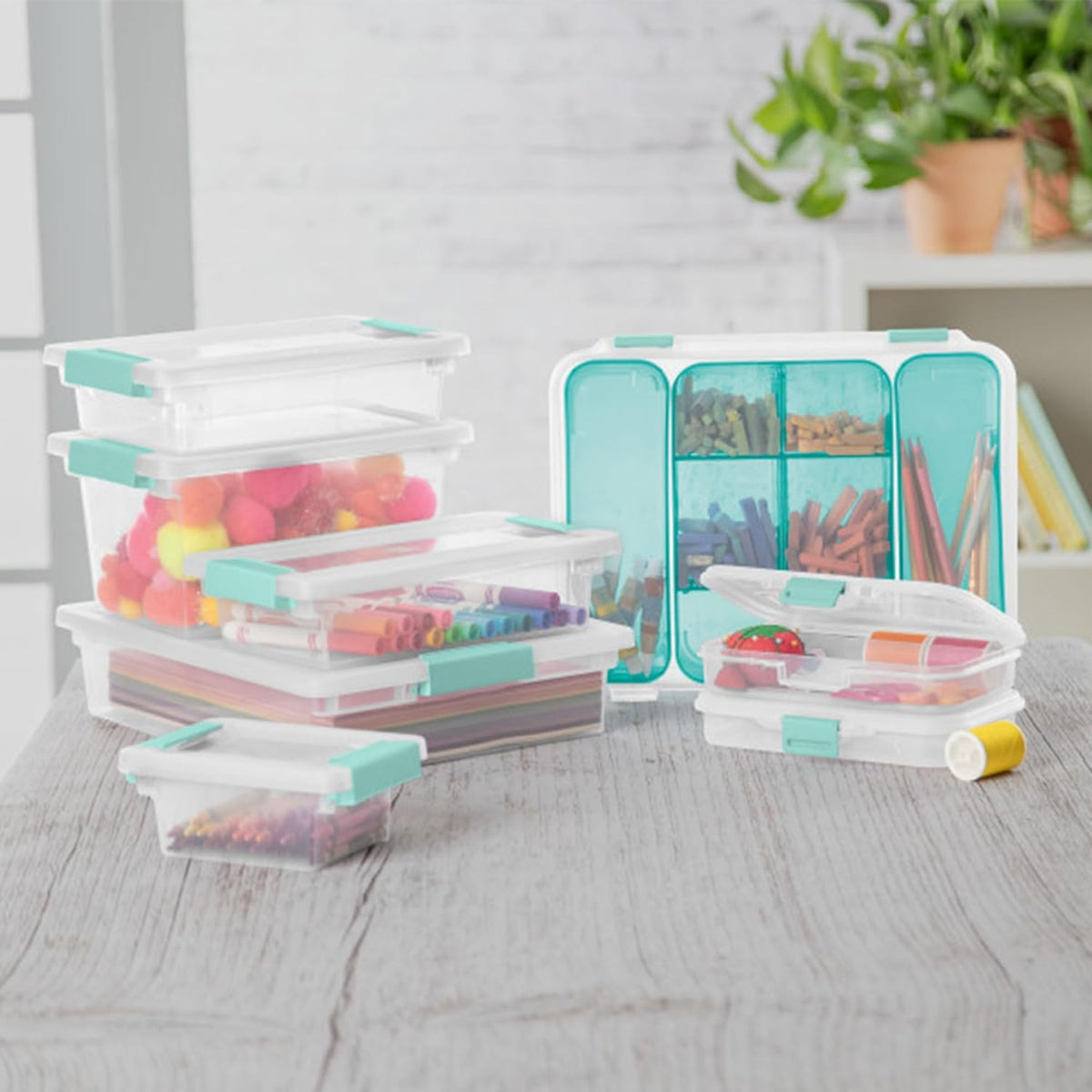 Sterilite 30-Pack Clip Box, Stackable Clear Plastic Bins with Latching Lids, Small - Writing, Arts