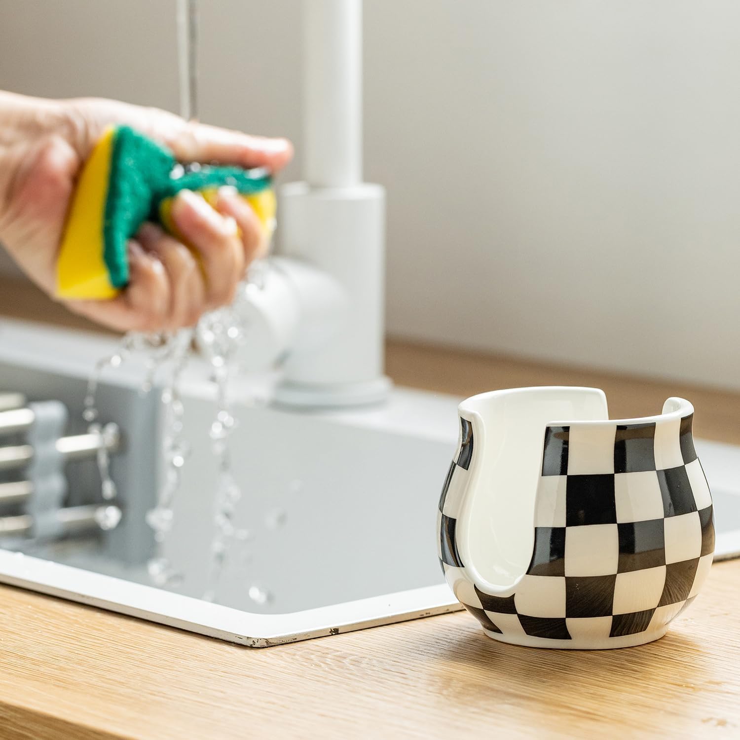 Checkered Sponge Holder for Kitchen Sink, Ceramic Dish Sponge Dish Rack Scrubby Holder Kitchen